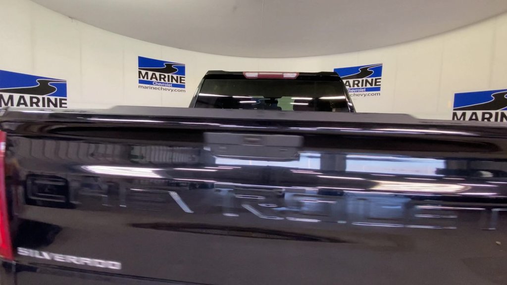 Used 2019 Chevrolet Silverado 1500 Custom Trail Boss w/ Custom Convenience Package AWD/4WD image 9