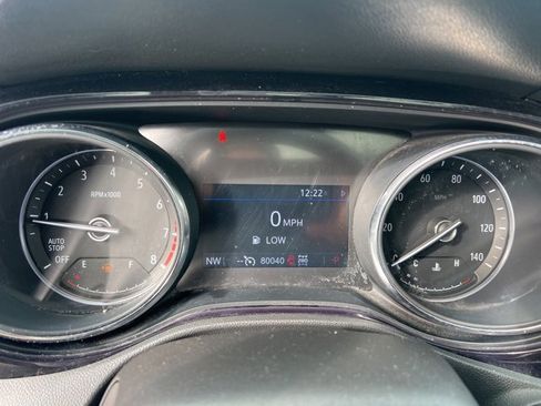 Used 2021 Buick Encore GX Essence w/ Experience Buick Package image 24