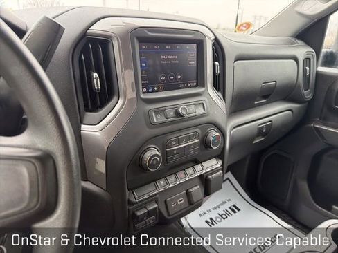 Used 2021 Chevrolet Silverado 2500 Custom w/ Custom Value Package image 35