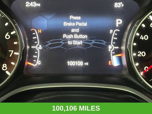 Used 2019 Jeep Compass Latitude w/ Popular Equipment Group AWD/4WD image 3