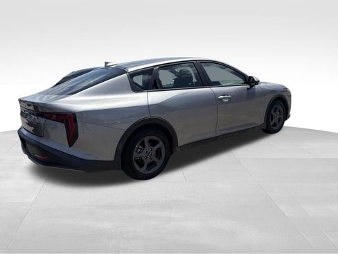Certified 2025 Kia K4 FWD image 20