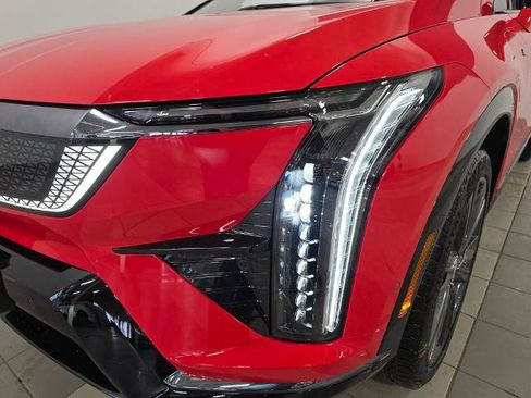 Used 2026 Cadillac Optiq Sport 2 image 10