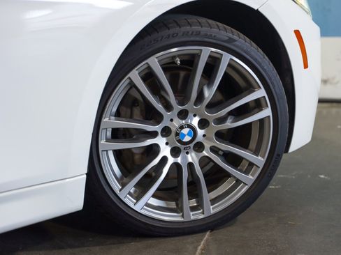 Used 2017 BMW 340i Sedan image 4