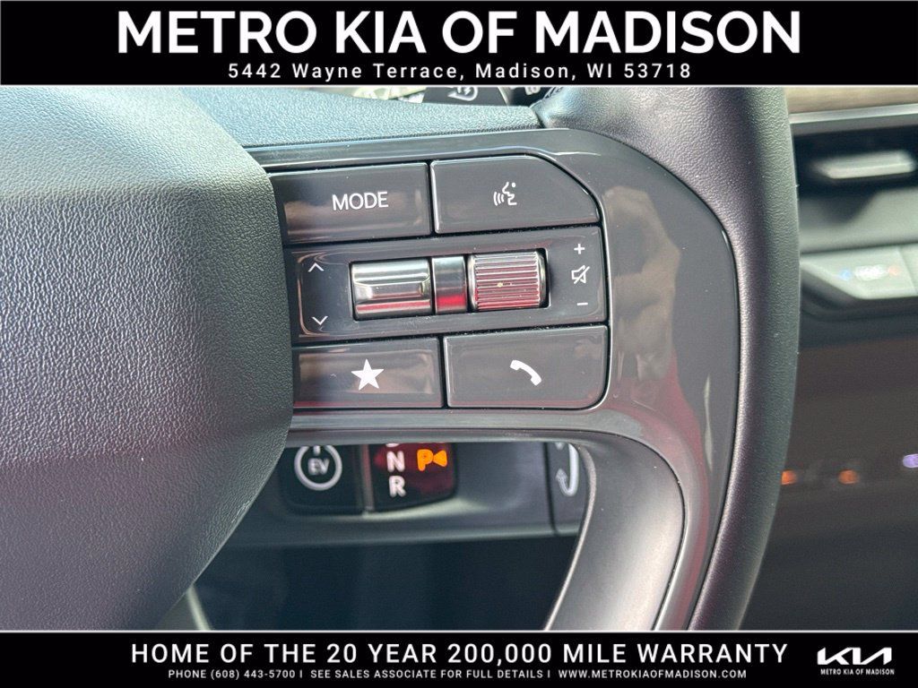 Used 2024 Kia EV9 Land AWD/4WD image 22