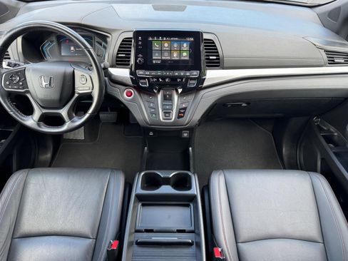 Certified 2024 Honda Odyssey Sport image 13