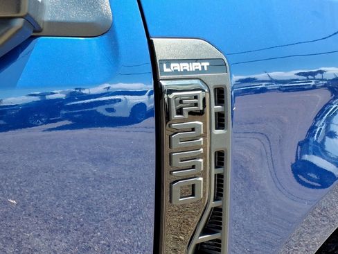 New 2026 Ford F250 Lariat w/ Black Appearance Package AWD/4WD image 18