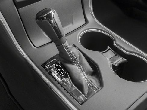 Certified 2016 Toyota Camry SE FWD image 12