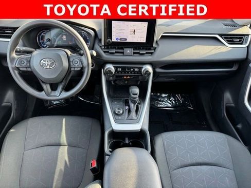 Certified 2025 Toyota RAV4 XLE AWD/4WD image 10