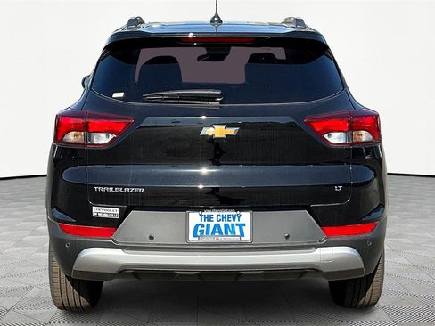 New 2026 Chevrolet TrailBlazer LT w/ LT Cold Weather Package image 4