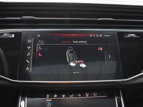 Used 2019 Audi Q8 Prestige w/ Luxury Package image 25