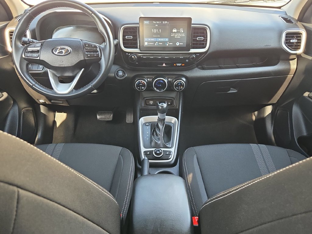 Used 2026 Hyundai Venue SEL FWD image 26