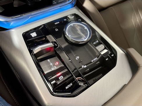 Used 2025 BMW X3 M50 w/ Premium Package image 17