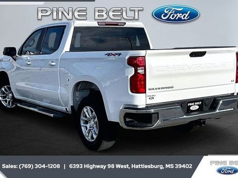 Used 2023 Chevrolet Silverado 1500 LT image 2