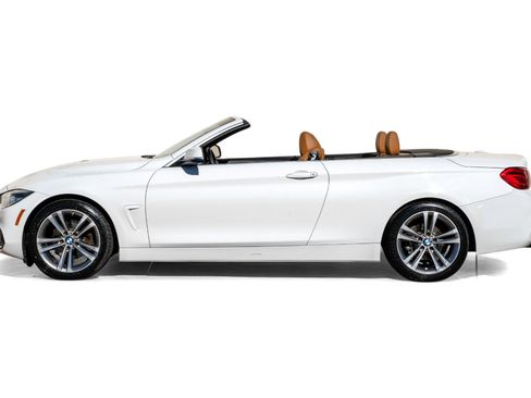 Used 2018 BMW 430i Convertible image 17