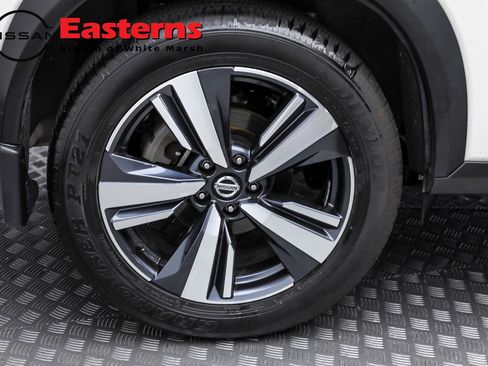 Used 2021 Nissan Rogue Platinum image 53