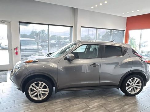 Used 2016 Nissan Juke SL AWD/4WD image 8