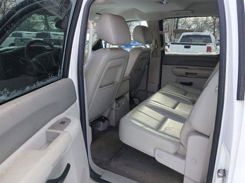 Used 2013 GMC Sierra 1500 SLE w/ Power Tech Package image 10