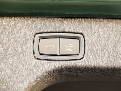 Certified 2025 Porsche Macan 4 Electric image 44