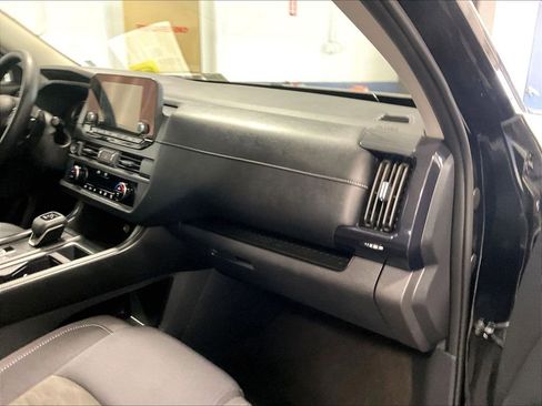 Certified 2024 Nissan Pathfinder S AWD/4WD image 13