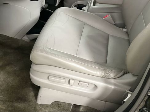 Used 2015 Honda Odyssey EX-L image 31