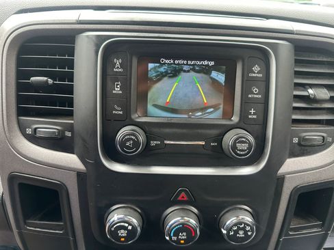 Used 2018 RAM 2500 Tradesman RWD image 23