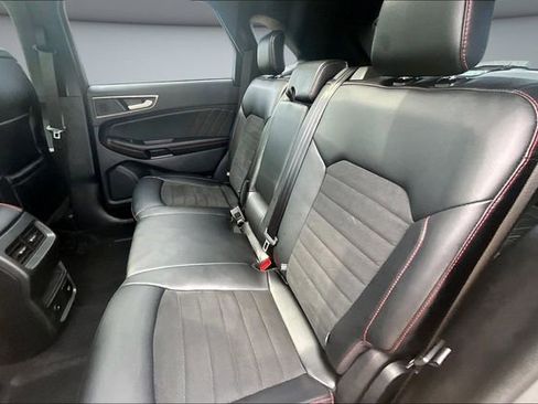 Used 2023 Ford Edge ST-Line AWD/4WD image 21