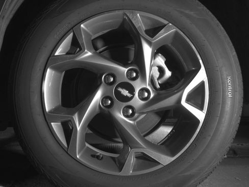 Used 2025 Chevrolet Trax LT FWD image 14