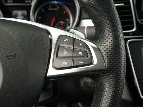 Used 2019 Mercedes-Benz GLE 43 AMG 4MATIC image 38