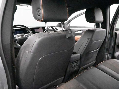Used 2024 GMC Canyon AT4 w/ Technology Package AWD/4WD image 28