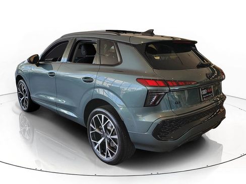 New 2026 Audi Q3 quattro 2.0T AWD/4WD image 3