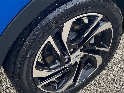 Used 2022 Chevrolet Bolt LT image 22