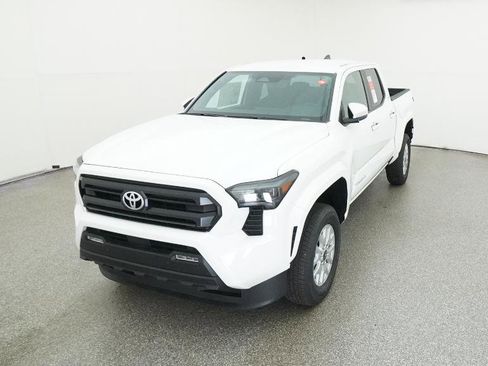 New 2025 Toyota Tacoma SR5 image 5