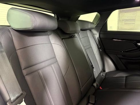 Used 2026 Land Rover Range Rover Evoque S AWD/4WD image 31
