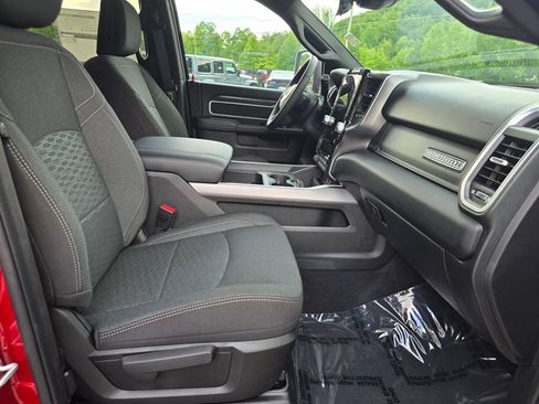 New 2026 RAM 2500 Big Horn AWD/4WD image 26