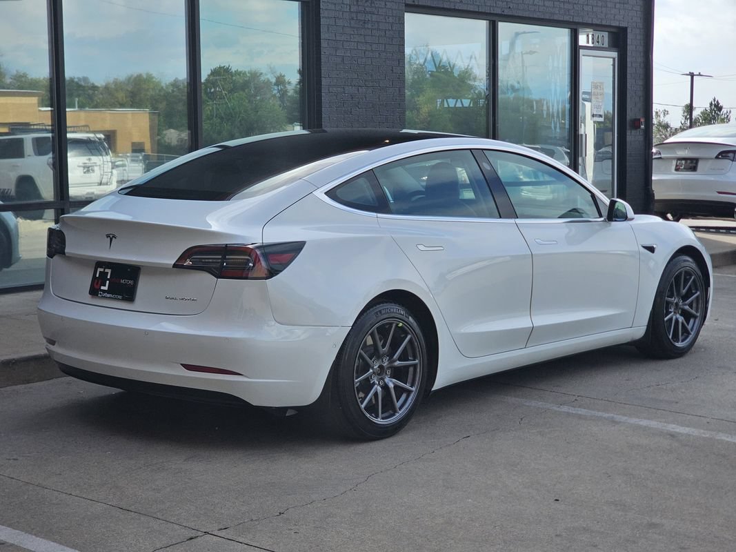 Used 2020 Tesla Model 3 Long Range AWD/4WD image 11