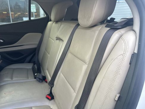 Used 2019 Buick Encore Essence w/ Experience Buick Package image 12