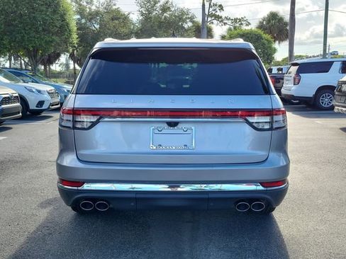 Used 2022 Lincoln Aviator Reserve w/ Class IV Trailer Tow Package RWD image 5