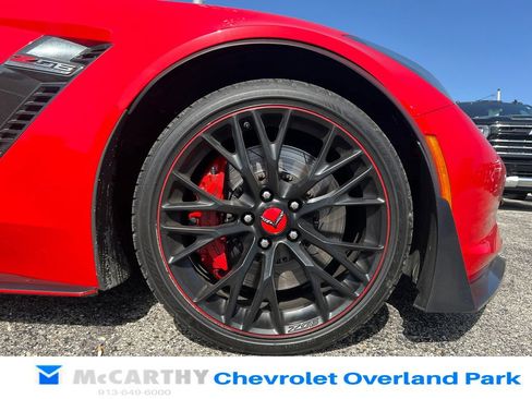 Used 2018 Chevrolet Corvette Z06 RWD image 9