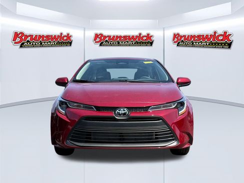 New 2026 Toyota Corolla LE image 2