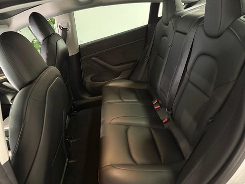 Used 2022 Tesla Model 3 Long Range image 14