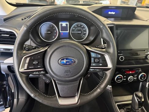 Used 2023 Subaru Forester Limited AWD/4WD image 7