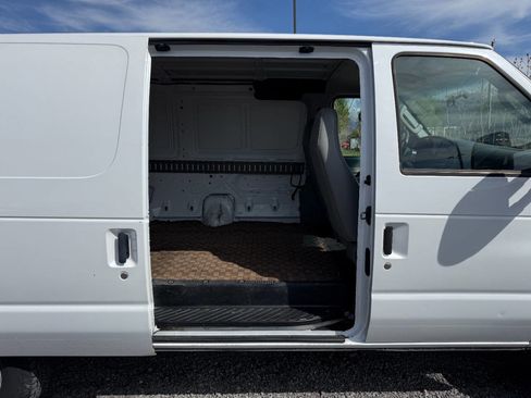 Used 2008 Ford E-250 and Econoline 250 RWD image 24