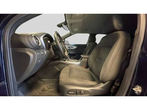Used 2020 Chevrolet Blazer LT AWD/4WD image 12