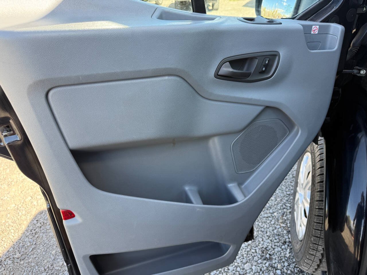 Used 2019 Ford Transit 350 XLT RWD image 27