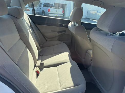 Used 2011 Honda Civic LX image 28