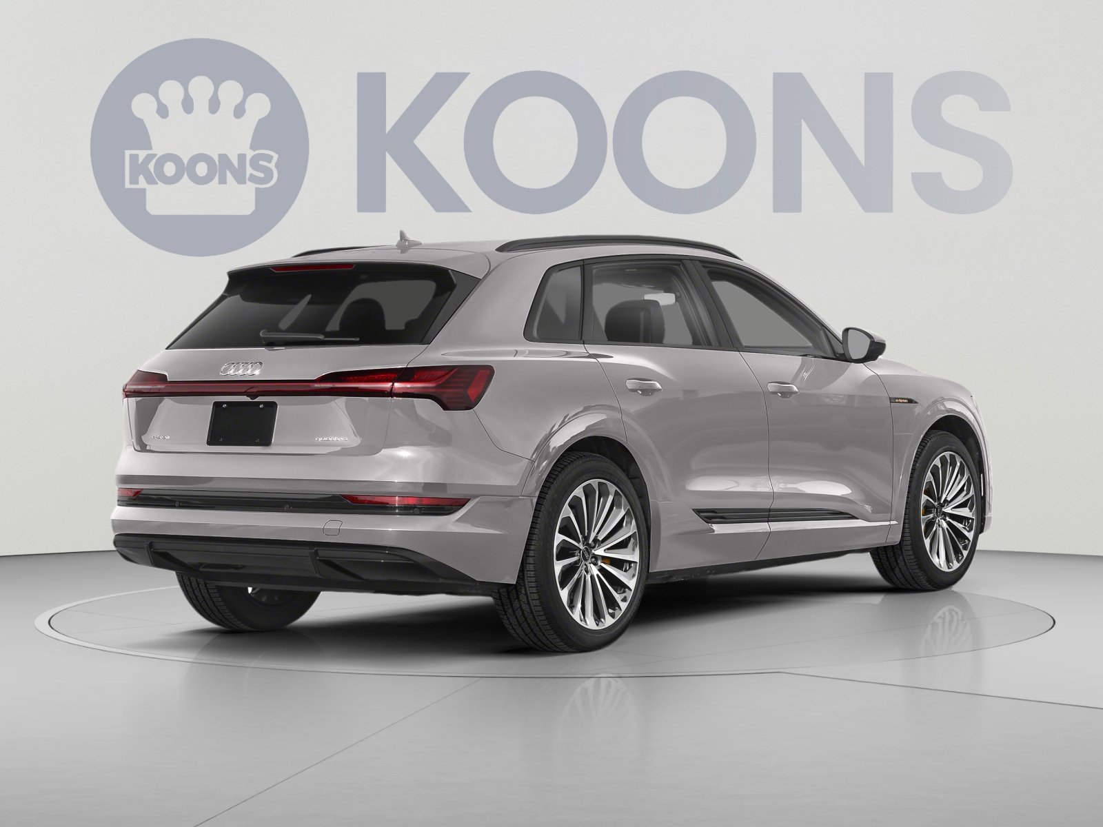 Used 2023 Audi e-tron Premium AWD/4WD image 2