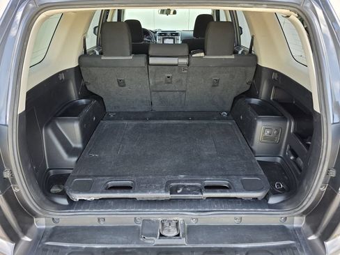 Used 2018 Toyota 4Runner SR5 RWD image 32