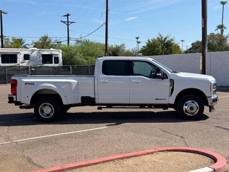 Used 2024 Ford F350 Lariat w/ FX4 Off-Road Package AWD/4WD image 4