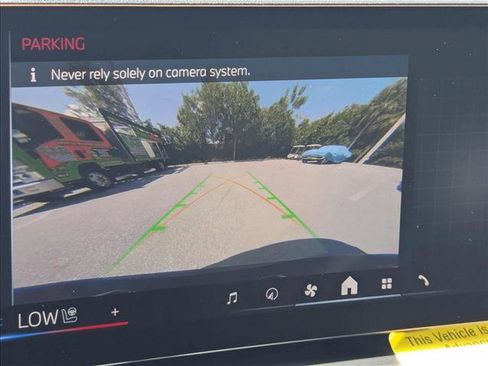 Used 2025 BMW X3 xDrive30i w/ Convenience Package image 13