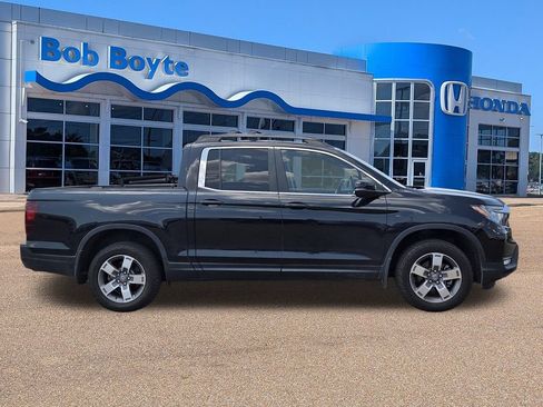 Used 2025 Honda Ridgeline RTL image 4